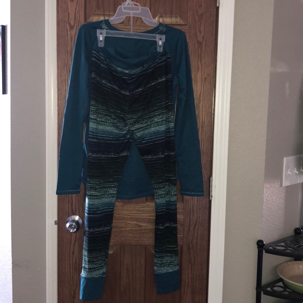 Women’s climate right thermal set/pajamas - Picture 5 of 7